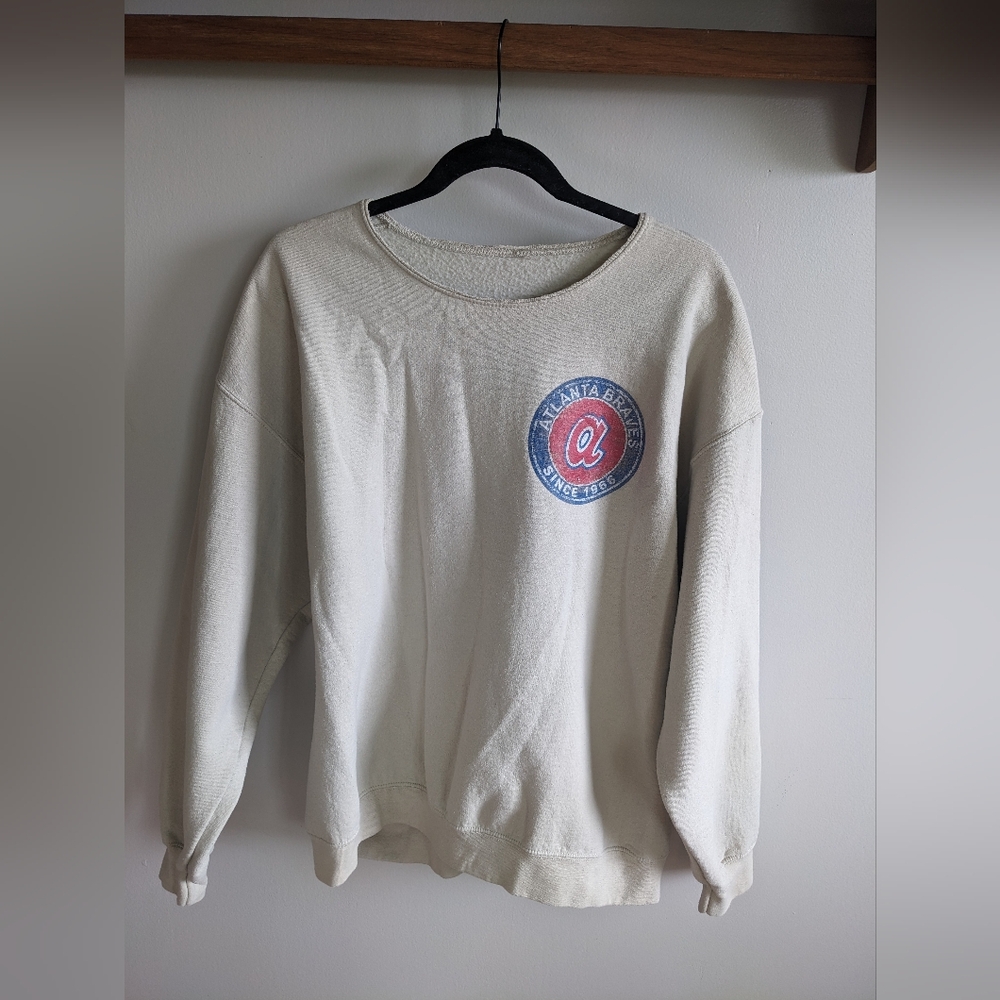 Morgan Wallen 98 Atlanta Braves Distressed Crewneck Women's Size Large